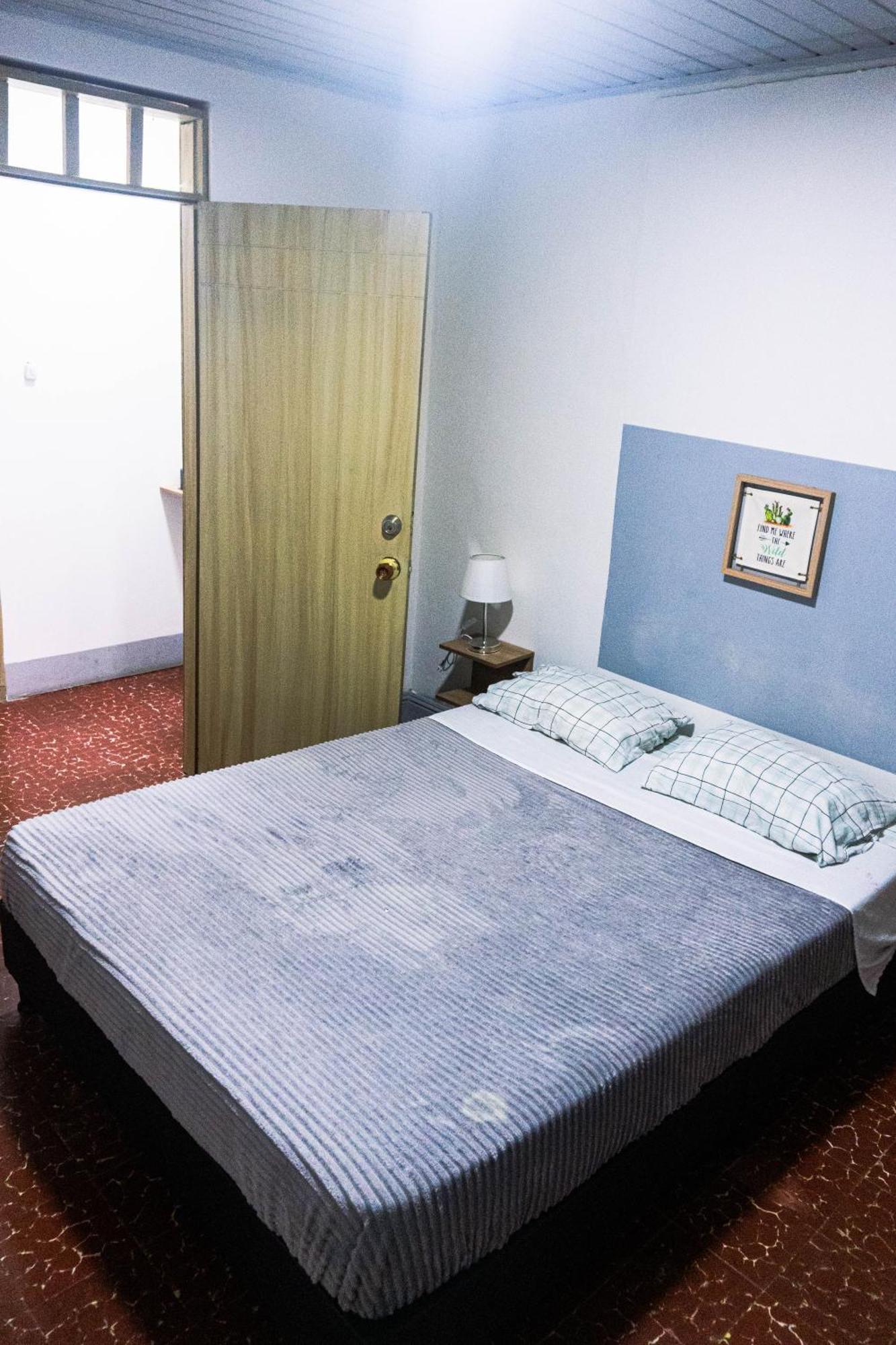Готель Coliving La Rebeca Перейра Екстер'єр фото